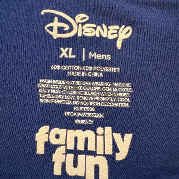 Disney Family Fun Mens size XL logo “This is my happy place” - Picture 4 of 7